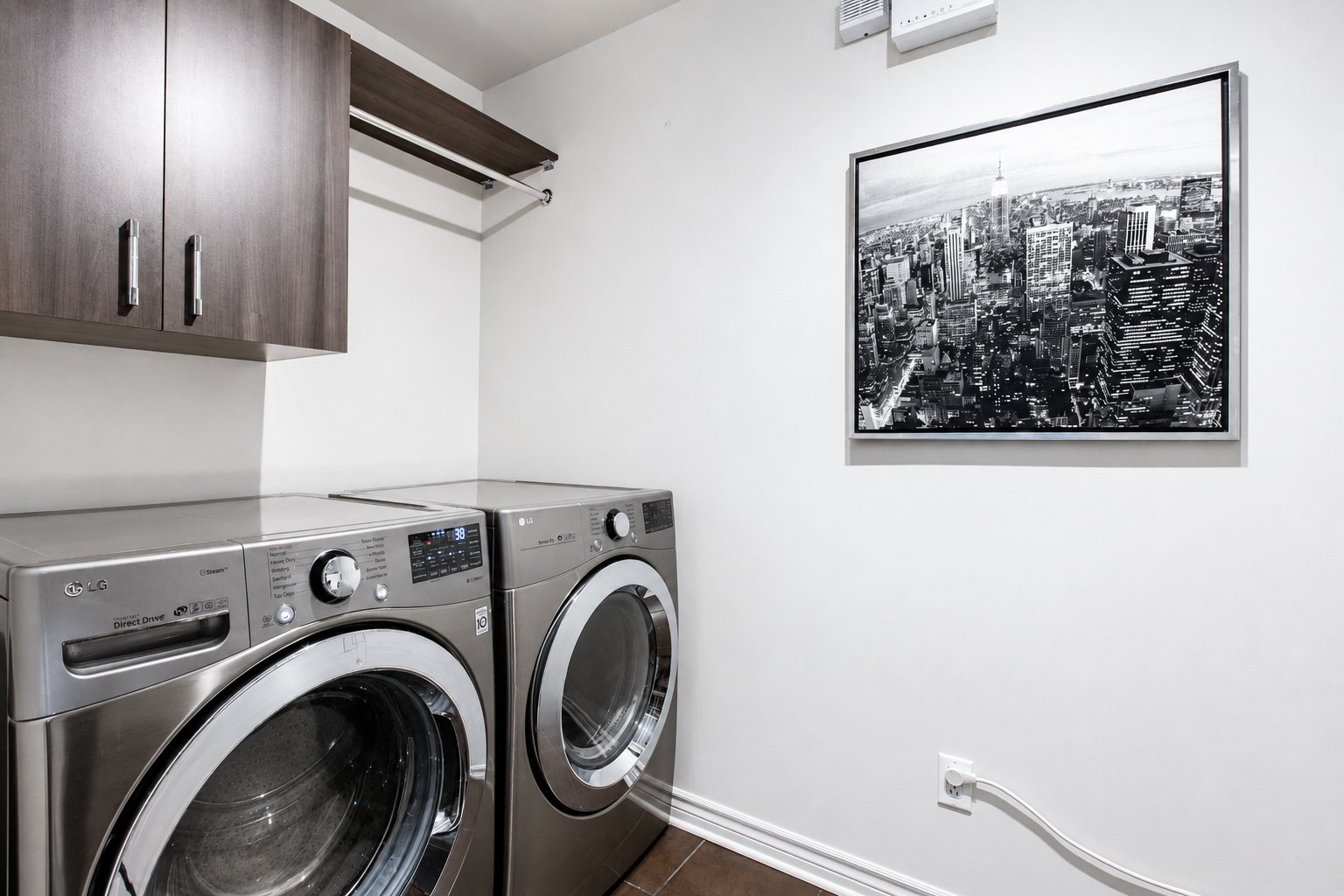Photo - Laundry room