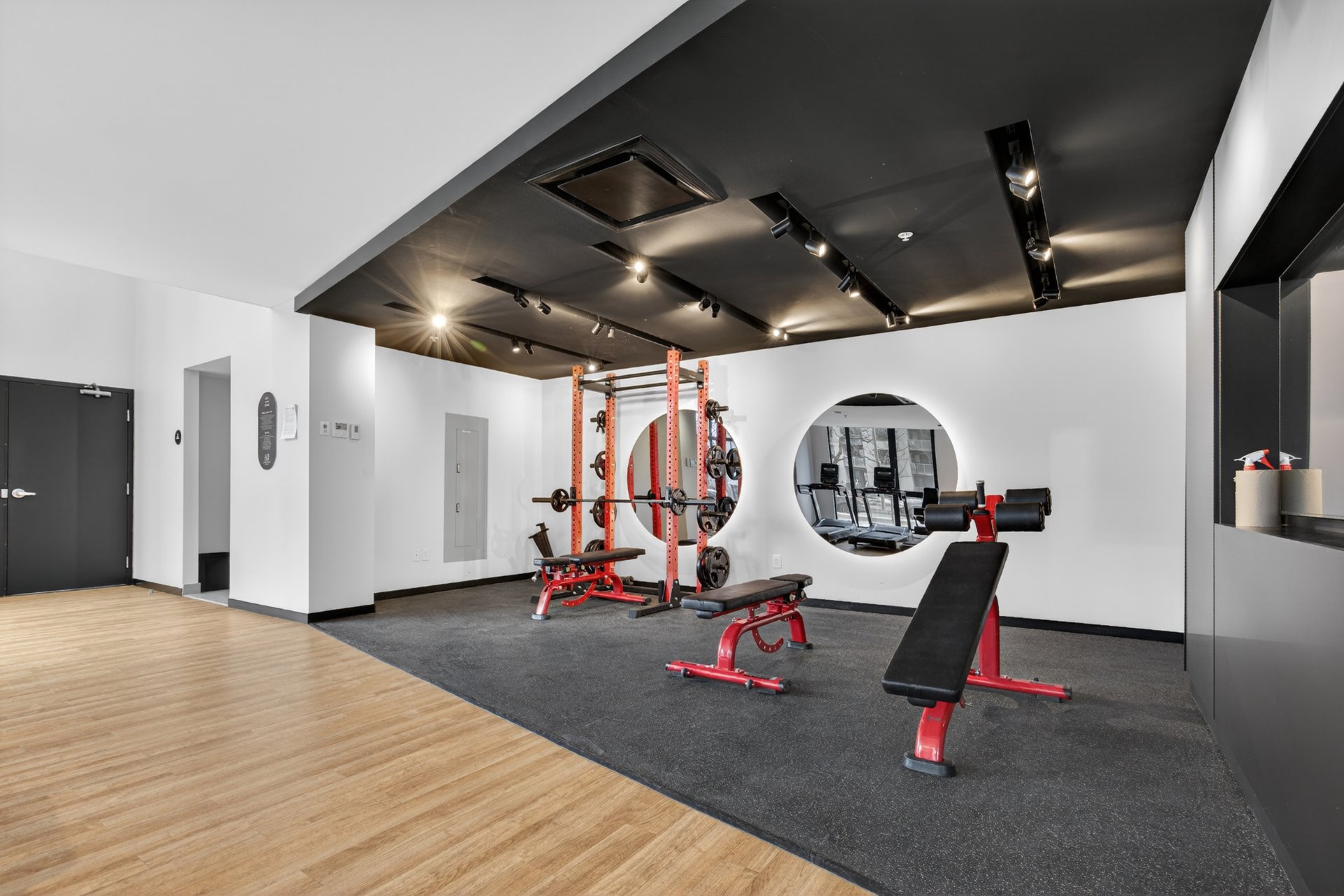 Photo - Exercise room