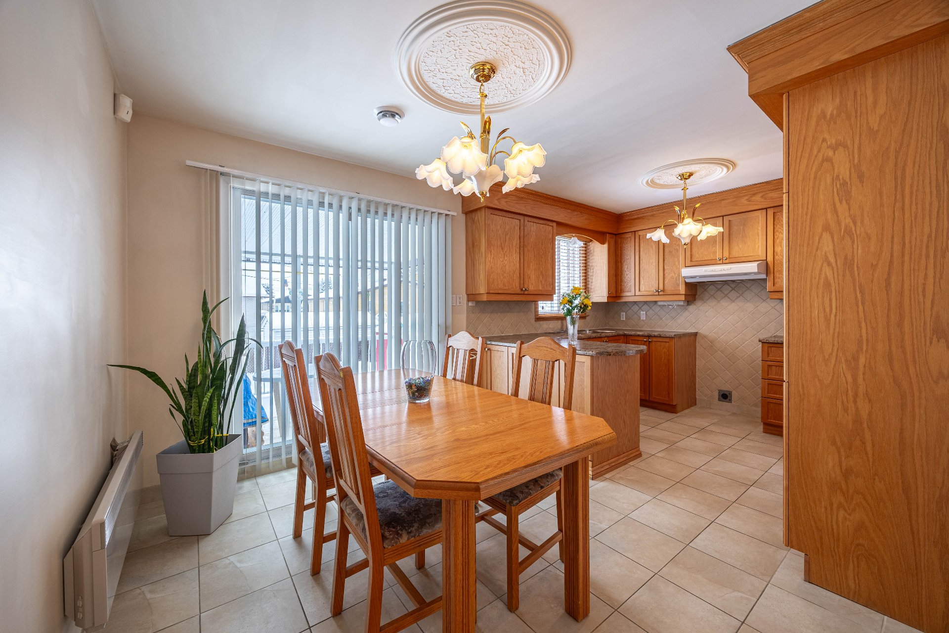 Photo - Salle à manger