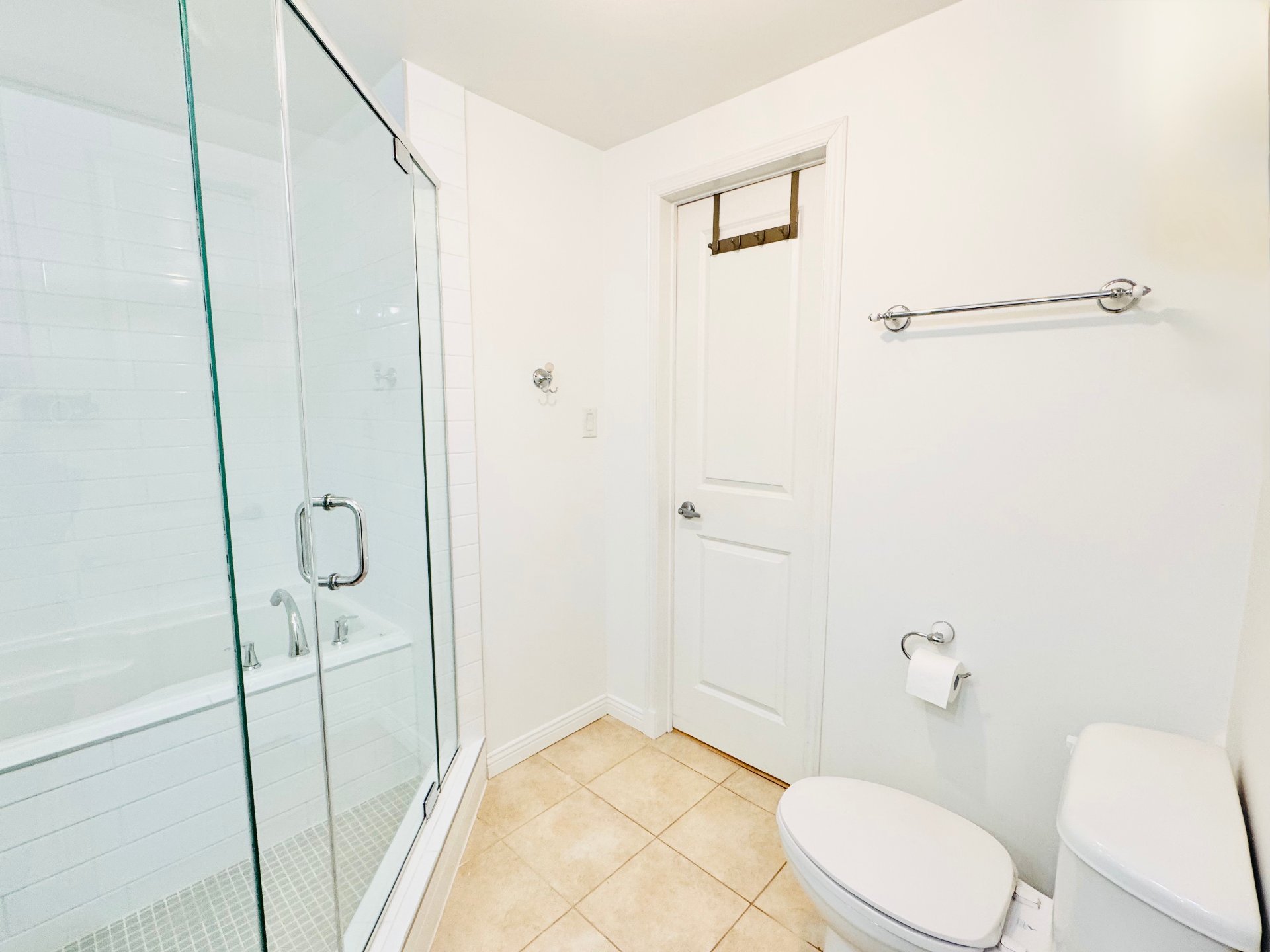 Photo - Bathroom