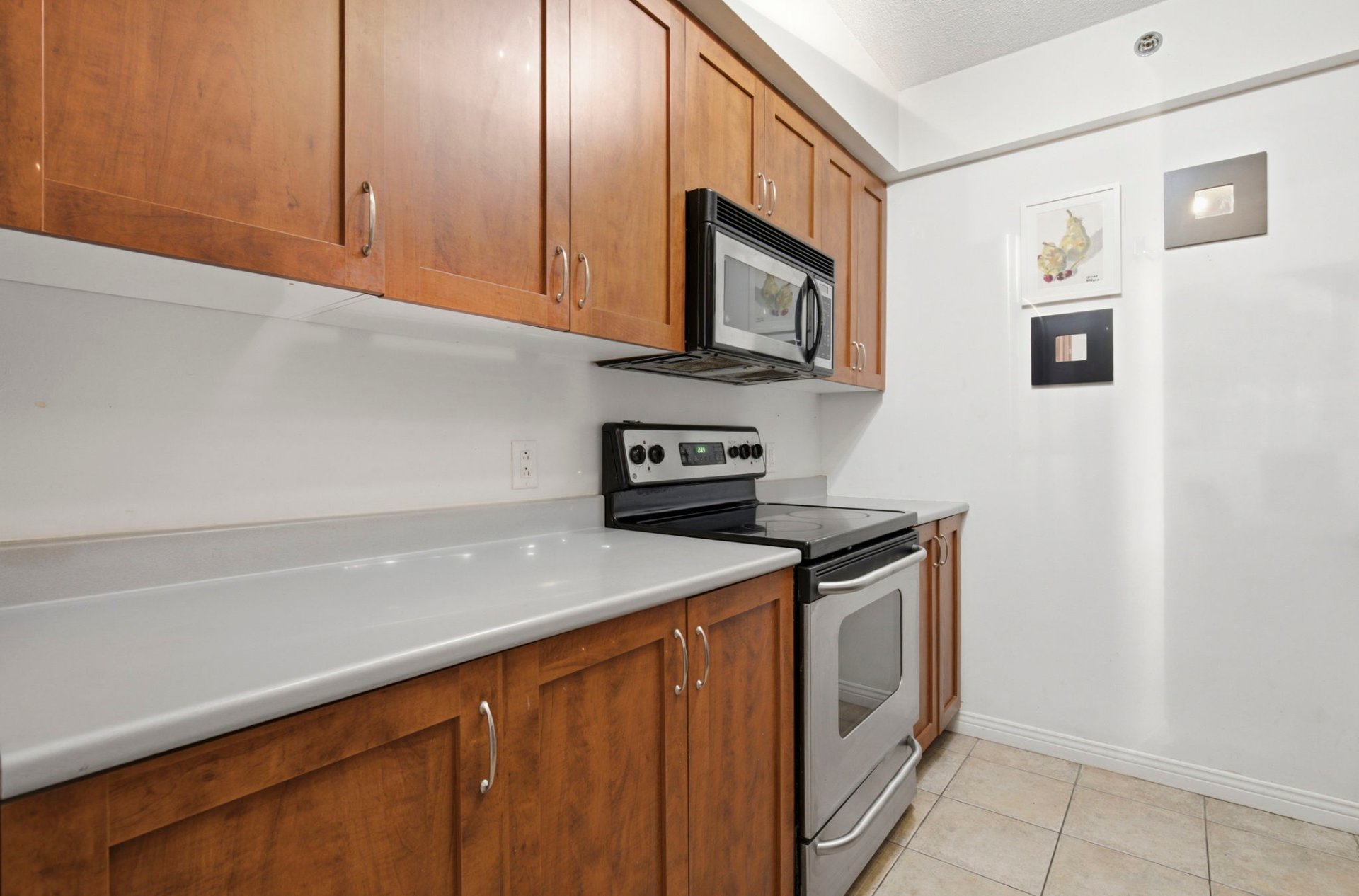 Photo - Kitchen