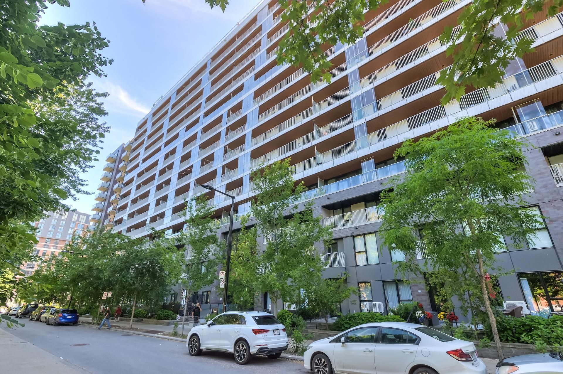Photo - Exterior