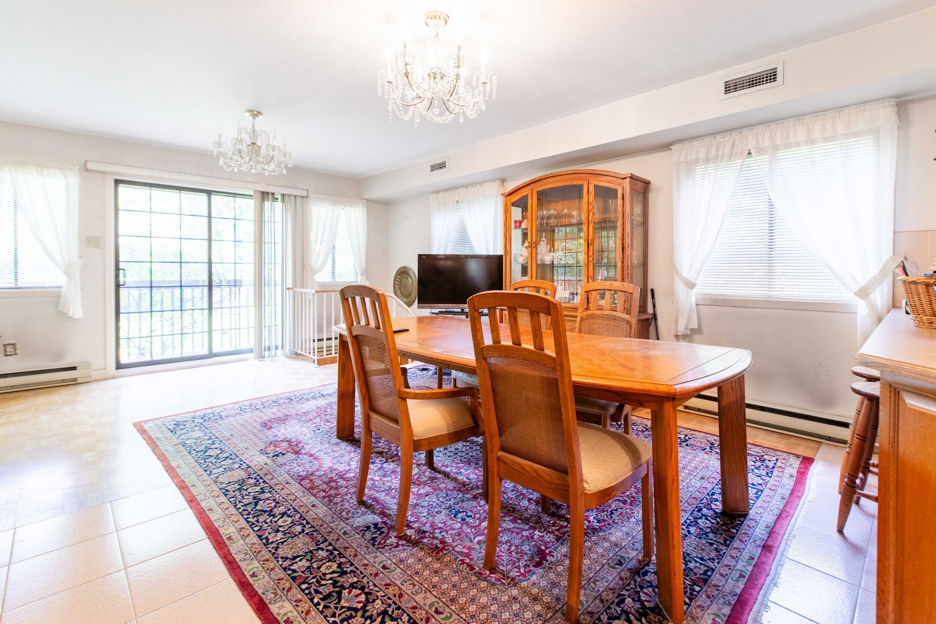 Photo - Salle à manger