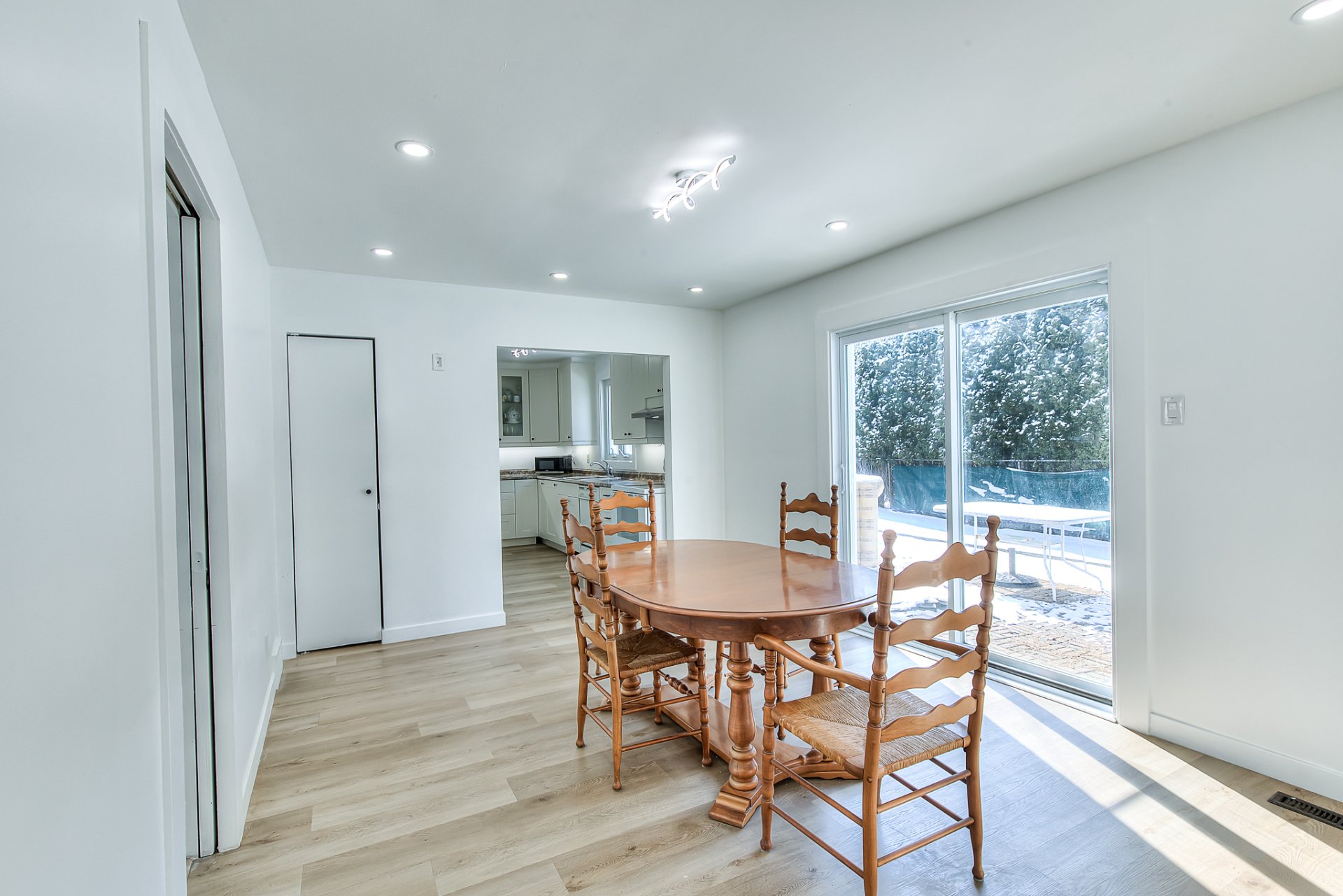 Photo - Salle à manger