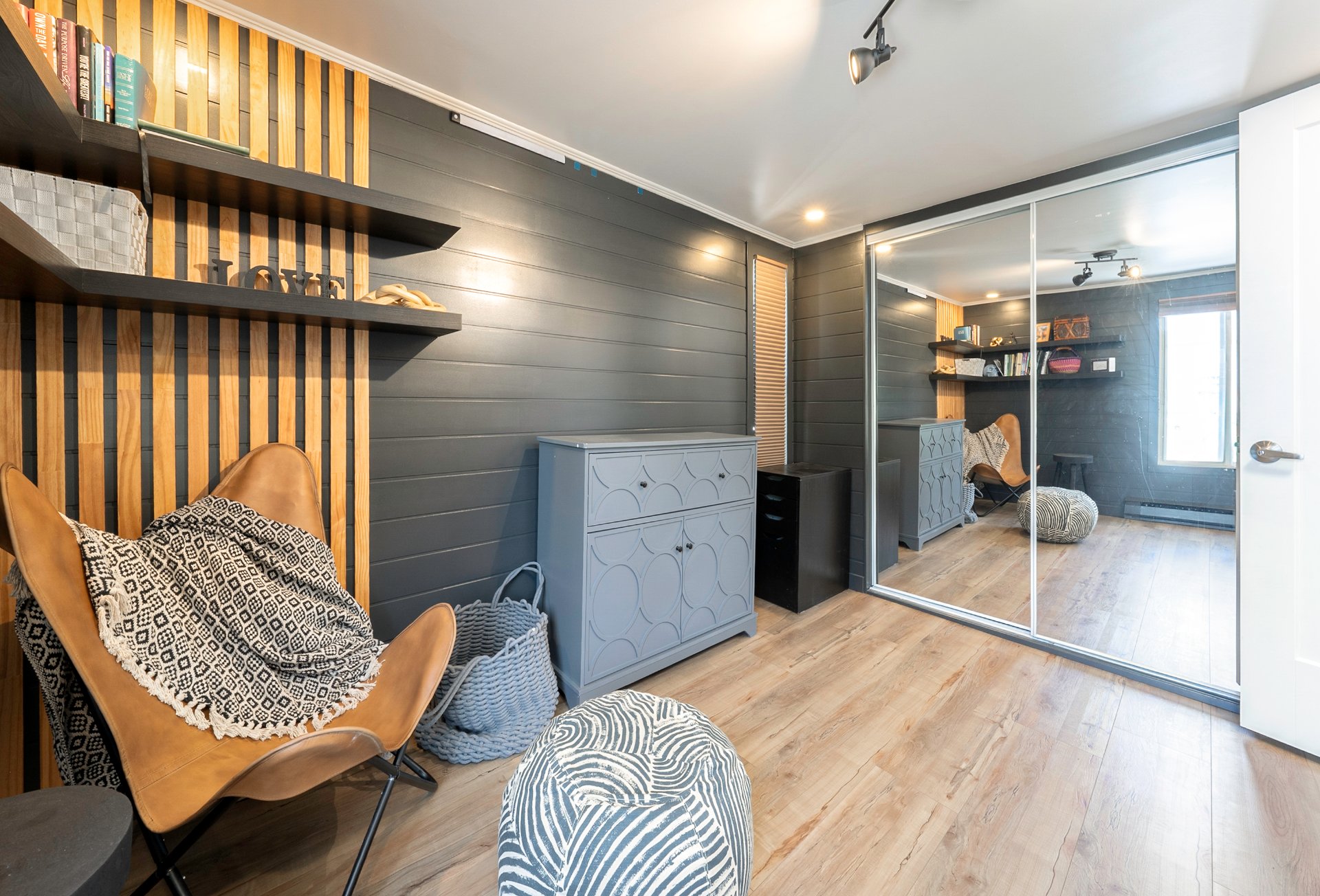 Photo - Bedroom