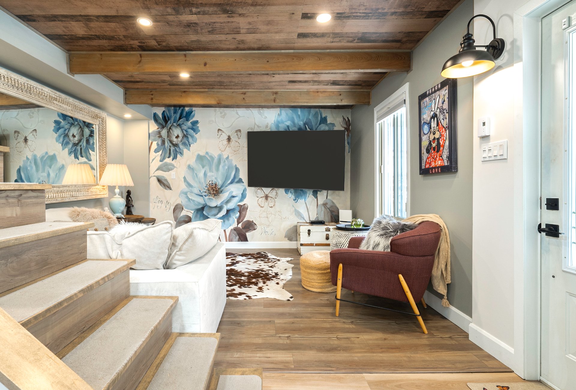 Photo - Living room