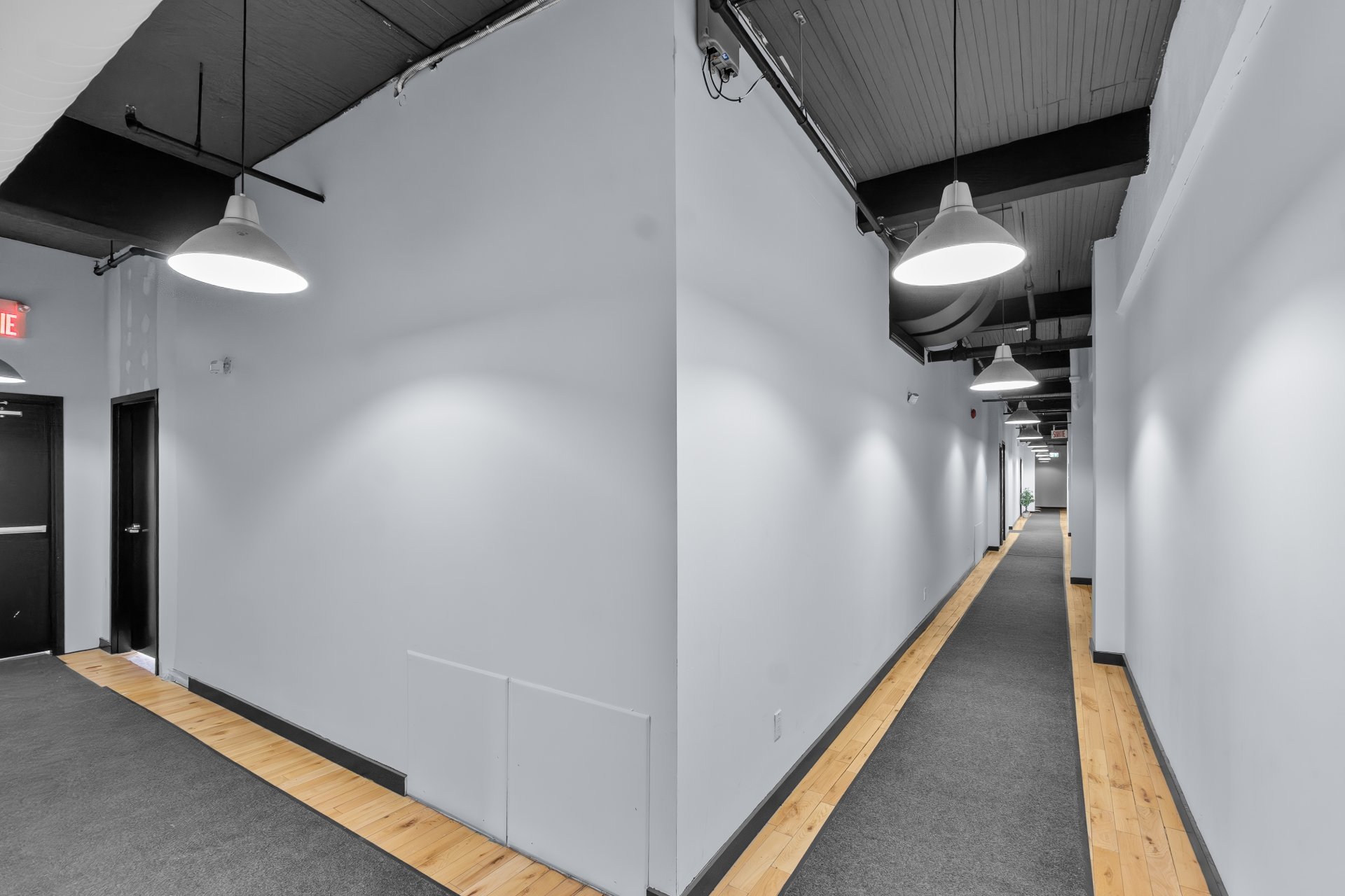 Photo - Hallway