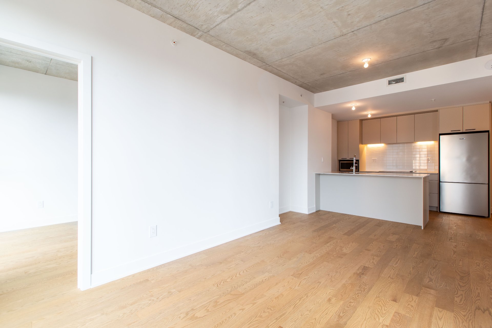 Photo - Kitchen