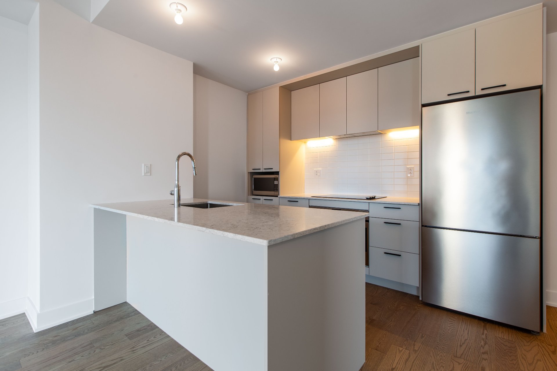 Photo - Kitchen