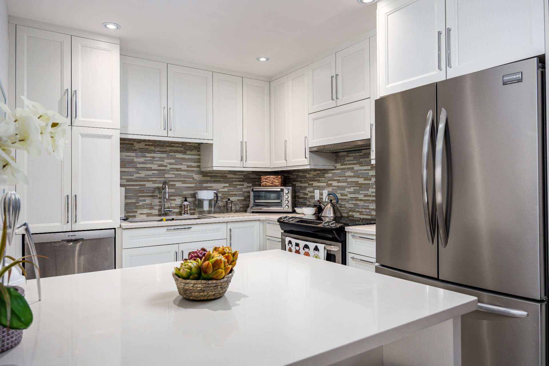 Photo - Kitchen