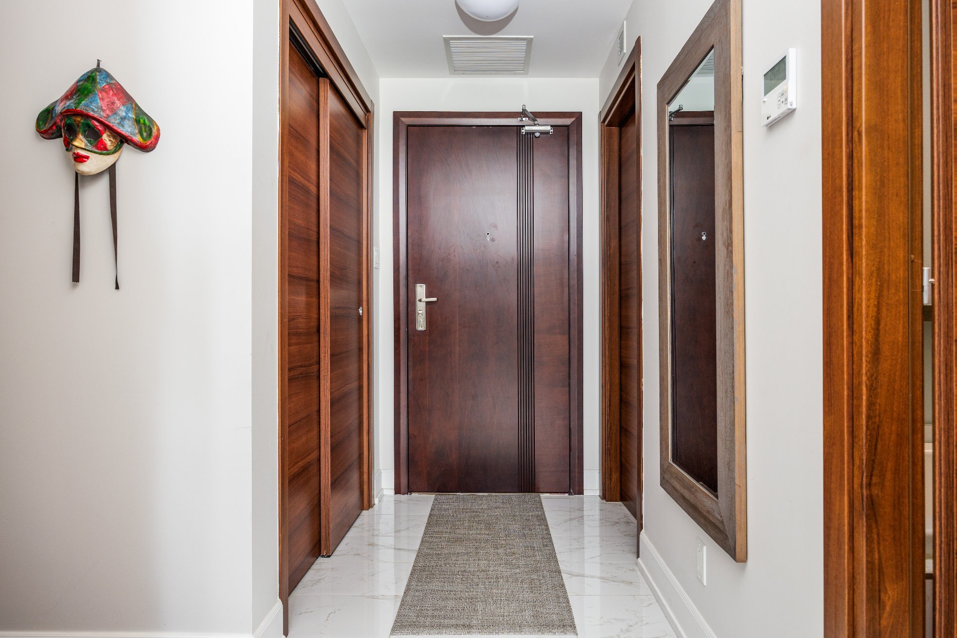 Photo - Hallway
