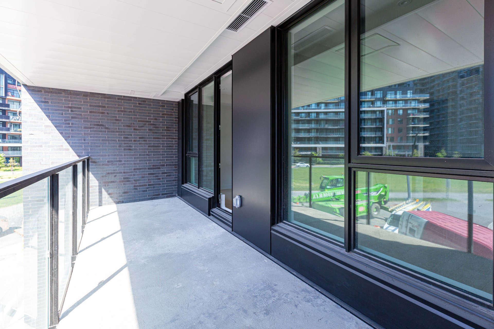 Photo - Balcony