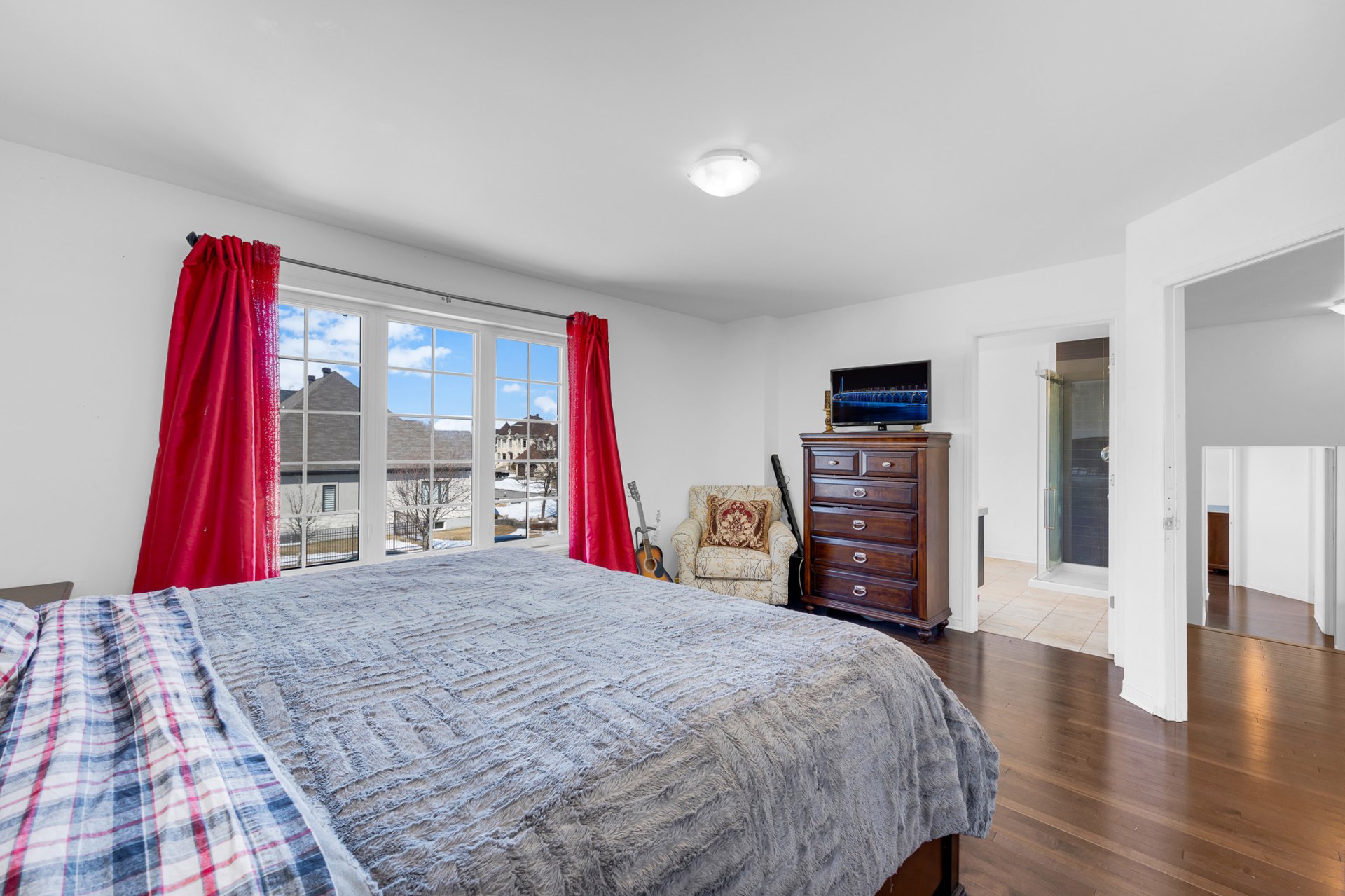 Photo - Primary bedroom