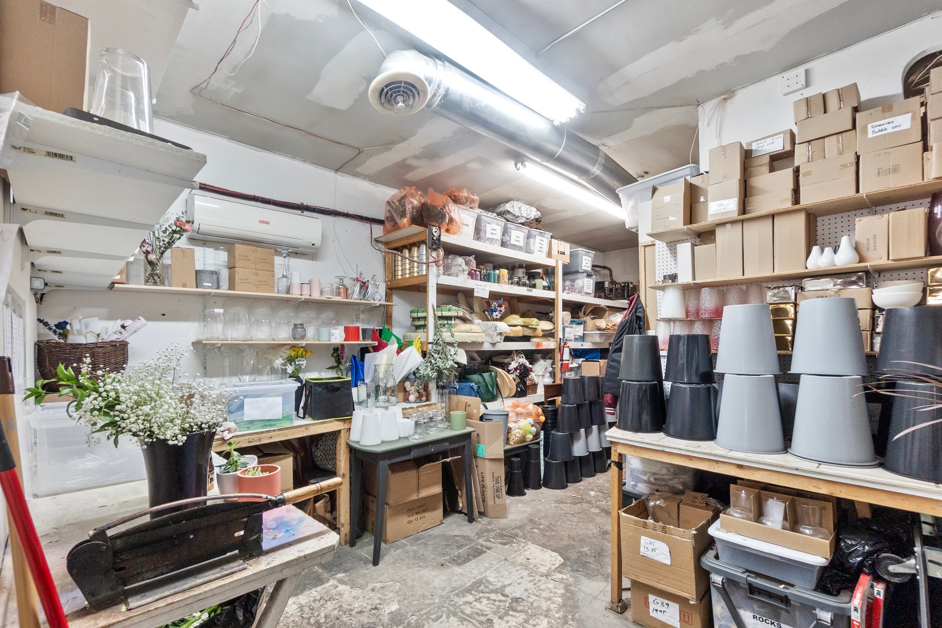 Photo - Interior