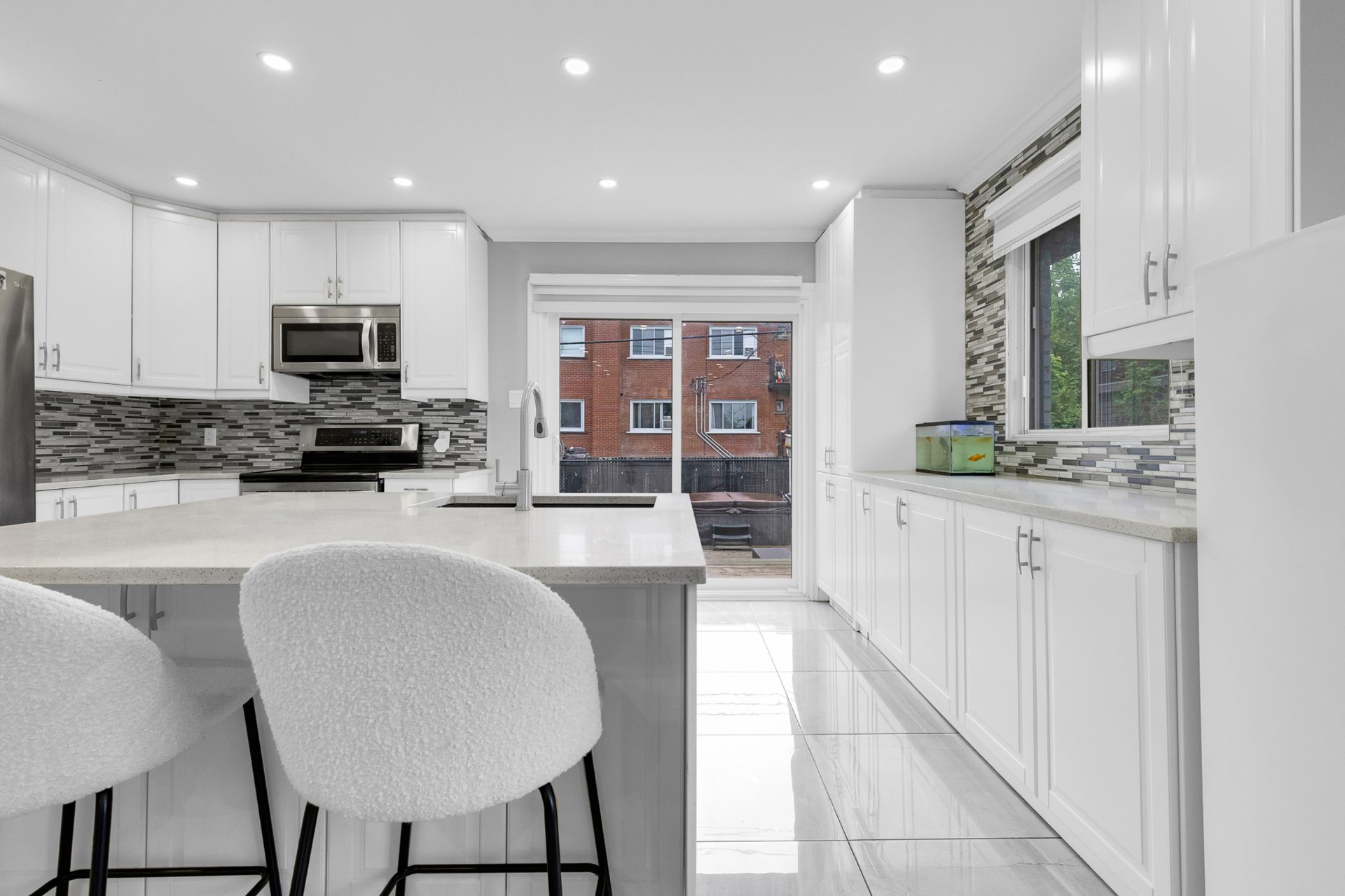 Photo - Kitchen