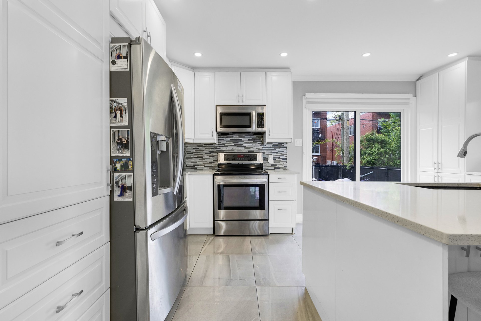 Photo - Kitchen