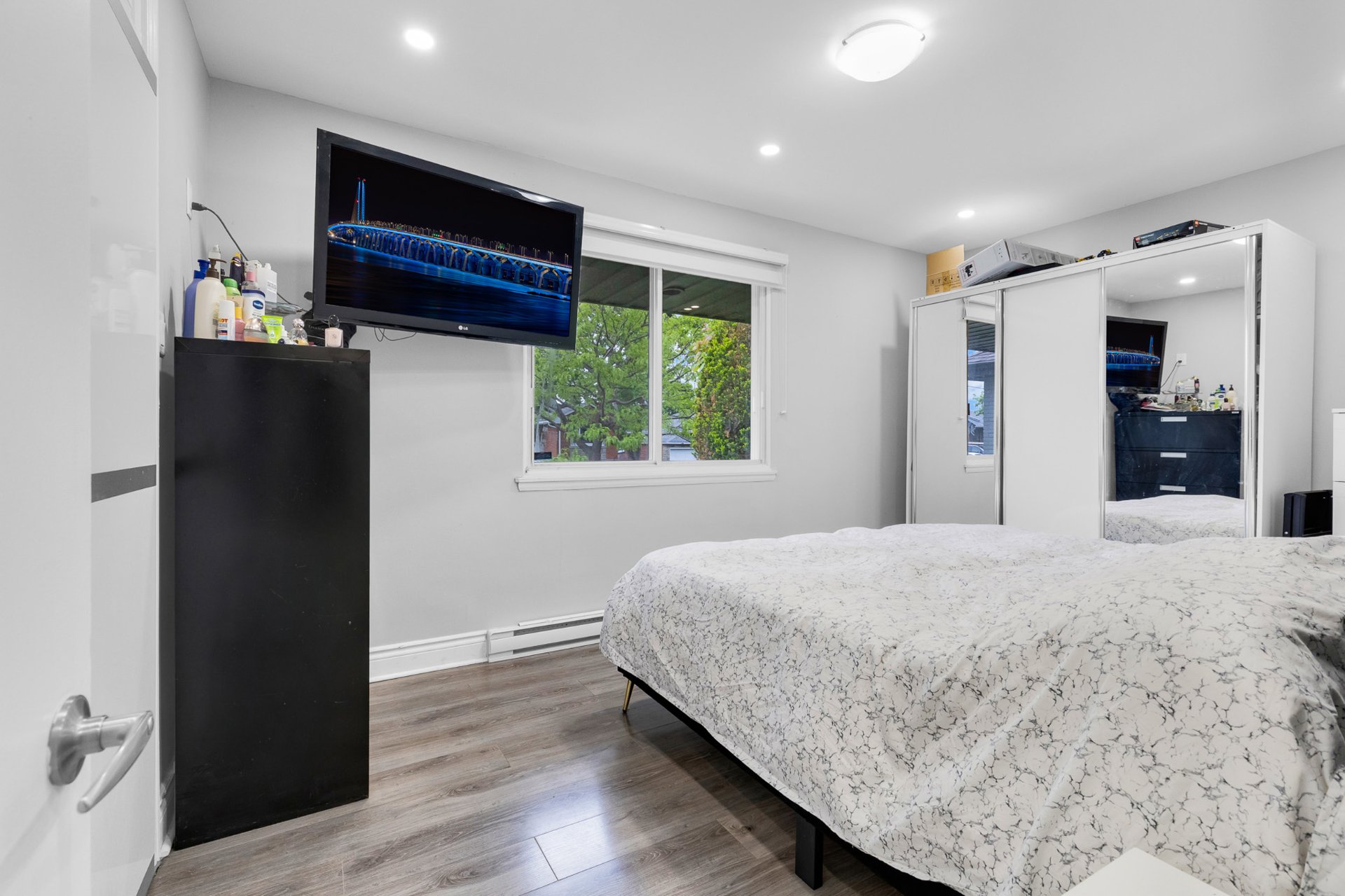 Photo - Primary bedroom