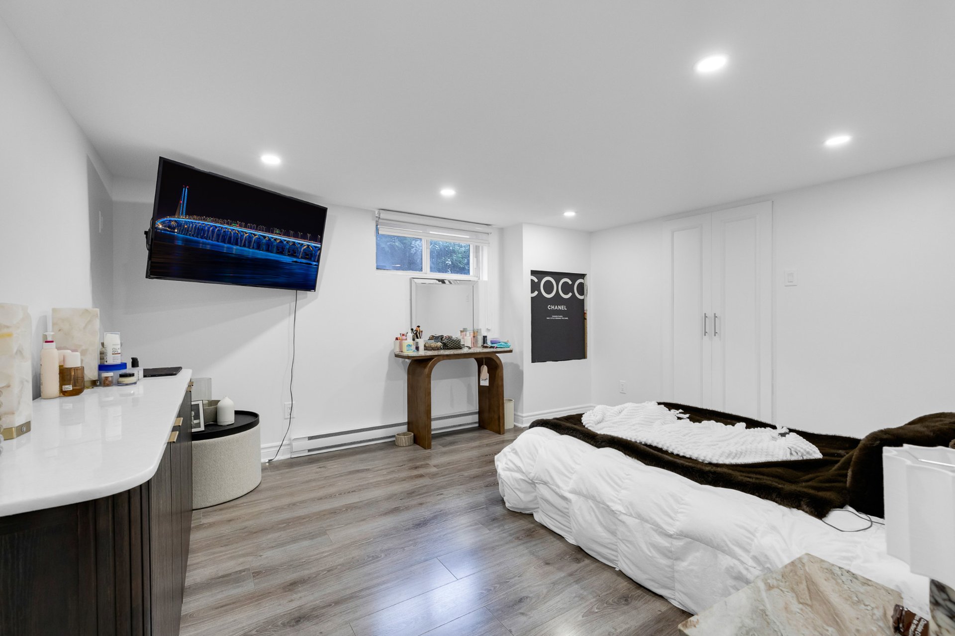 Photo - Bedroom