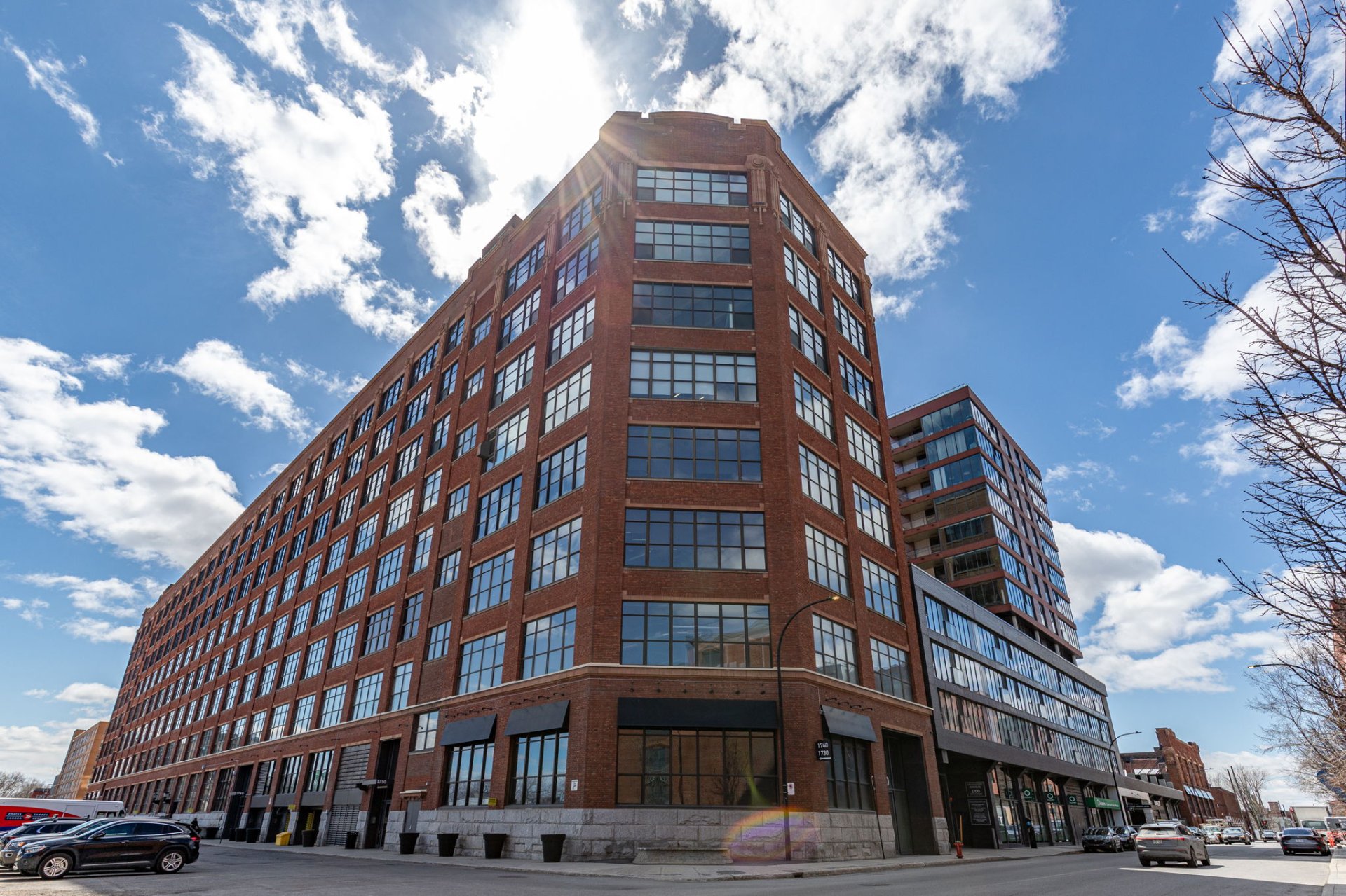 Photo - Exterior