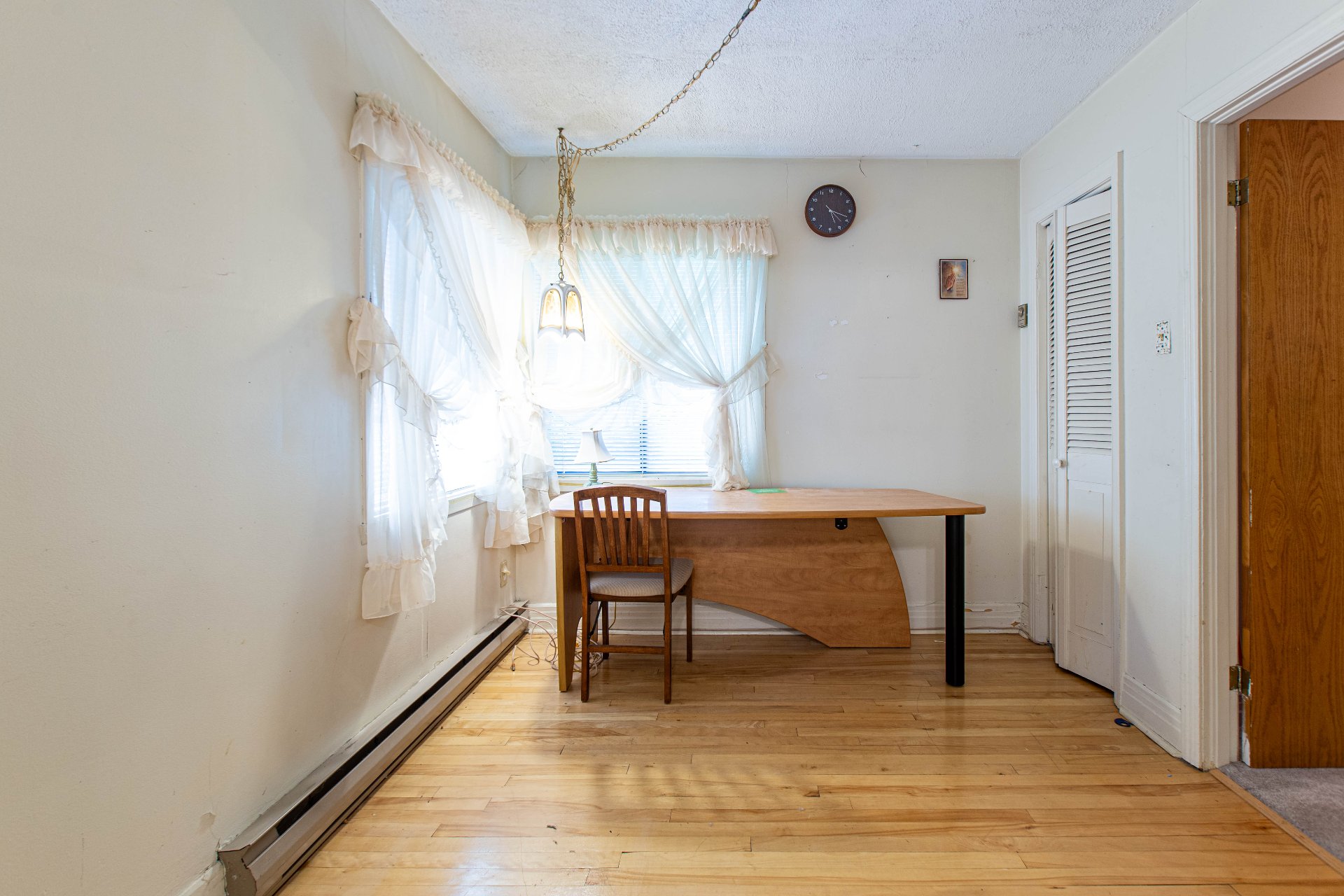 Photo - Office