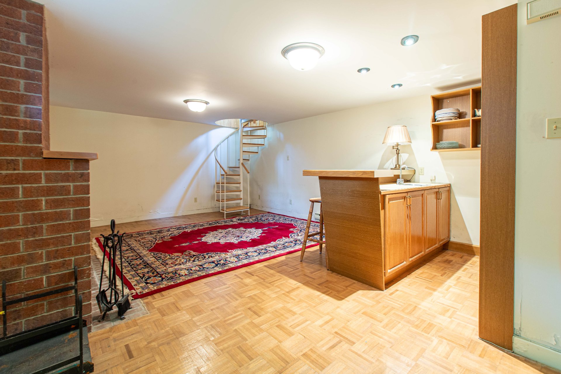 Photo - Family room