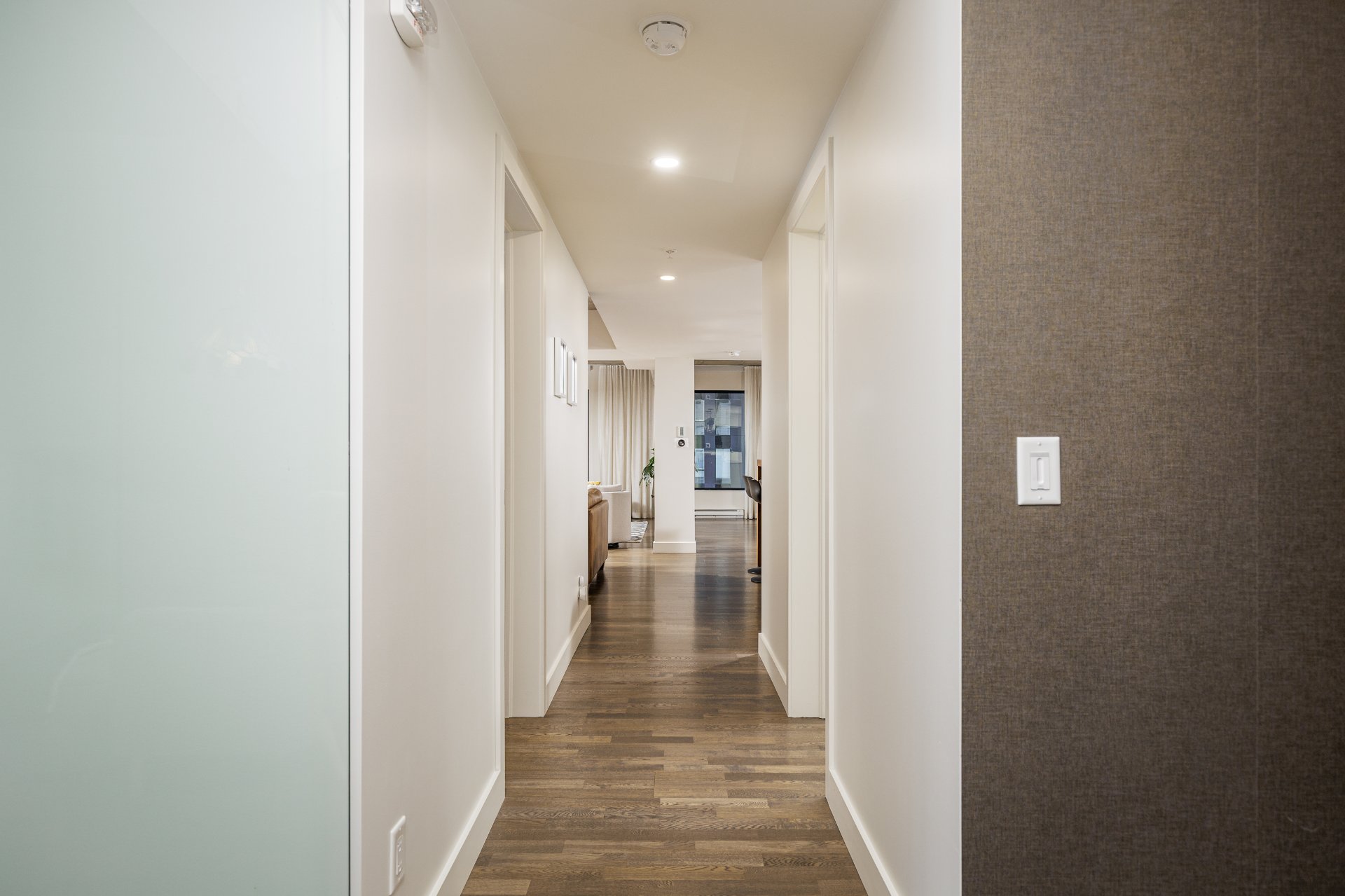 Photo - PASAGEWAY