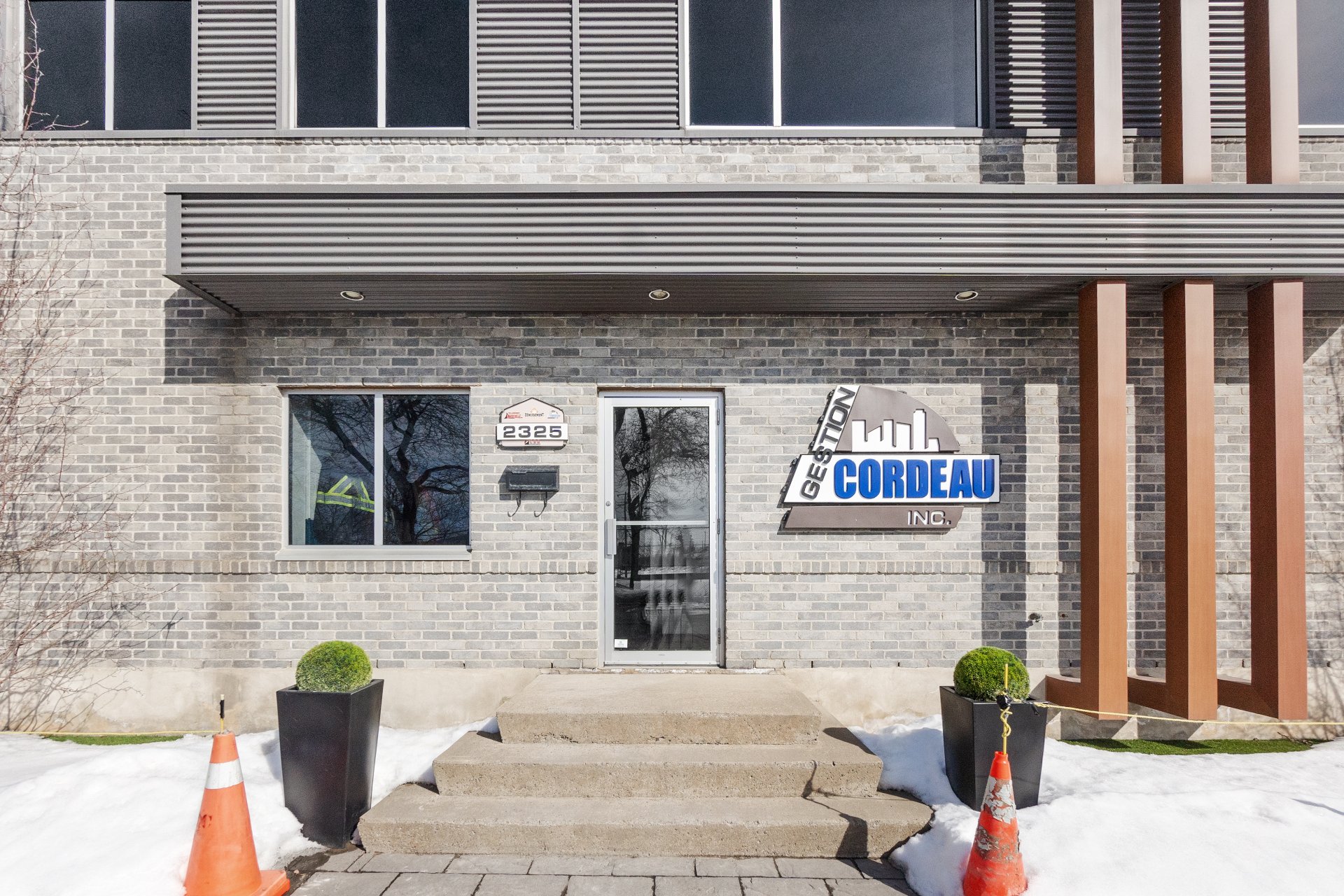 Photo - Exterior entrance