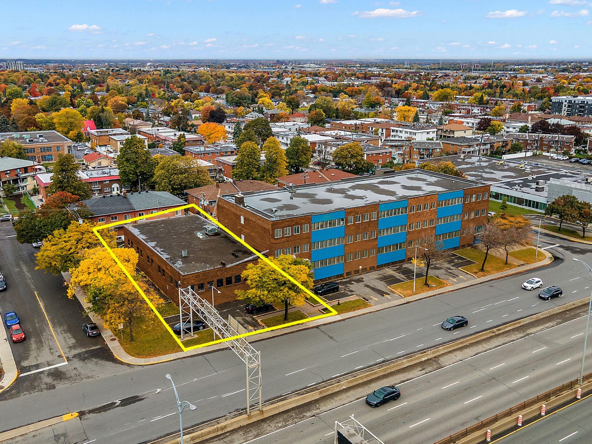 Photo - Secretaries' office