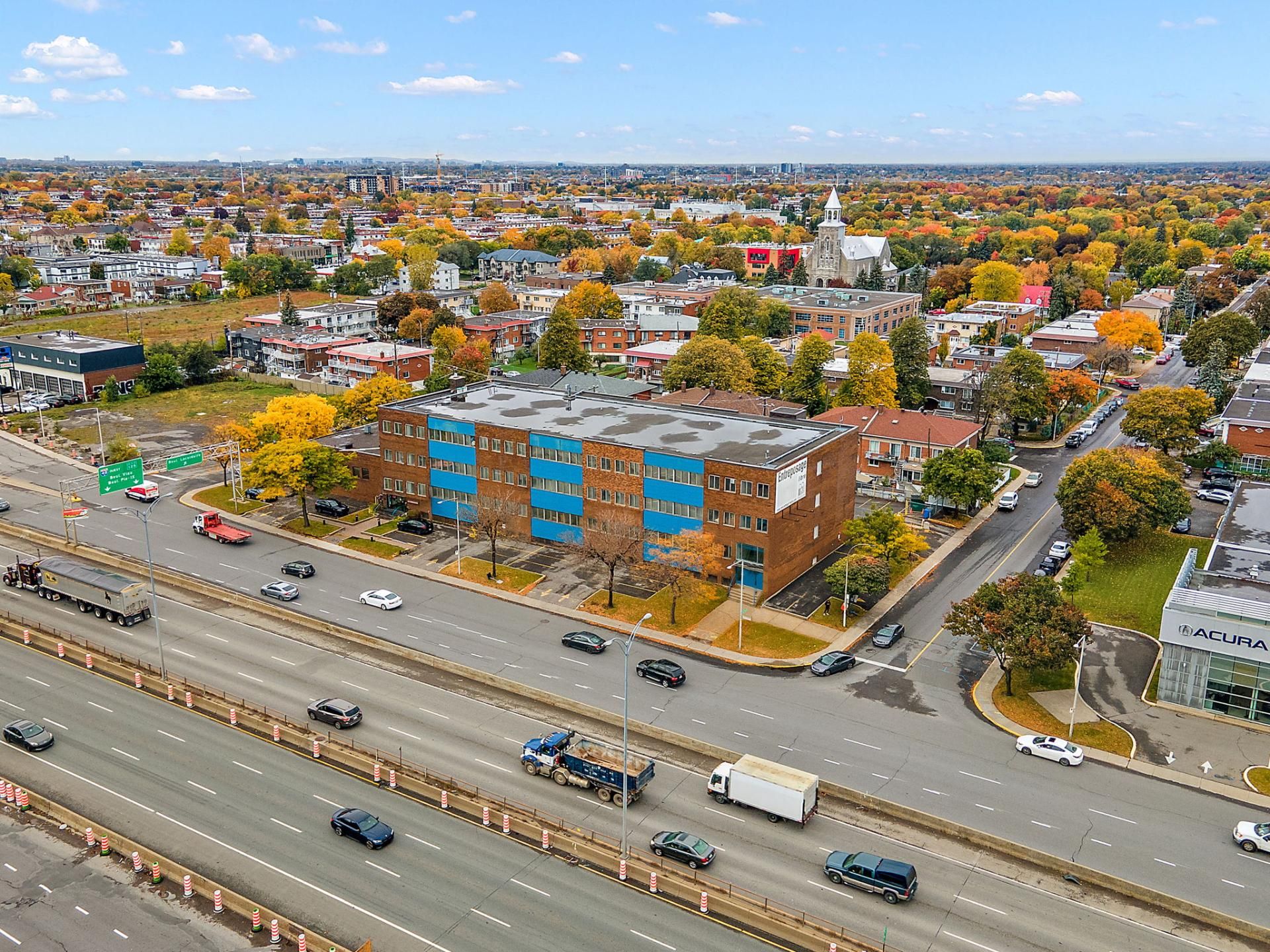 Photo - Secretaries' office