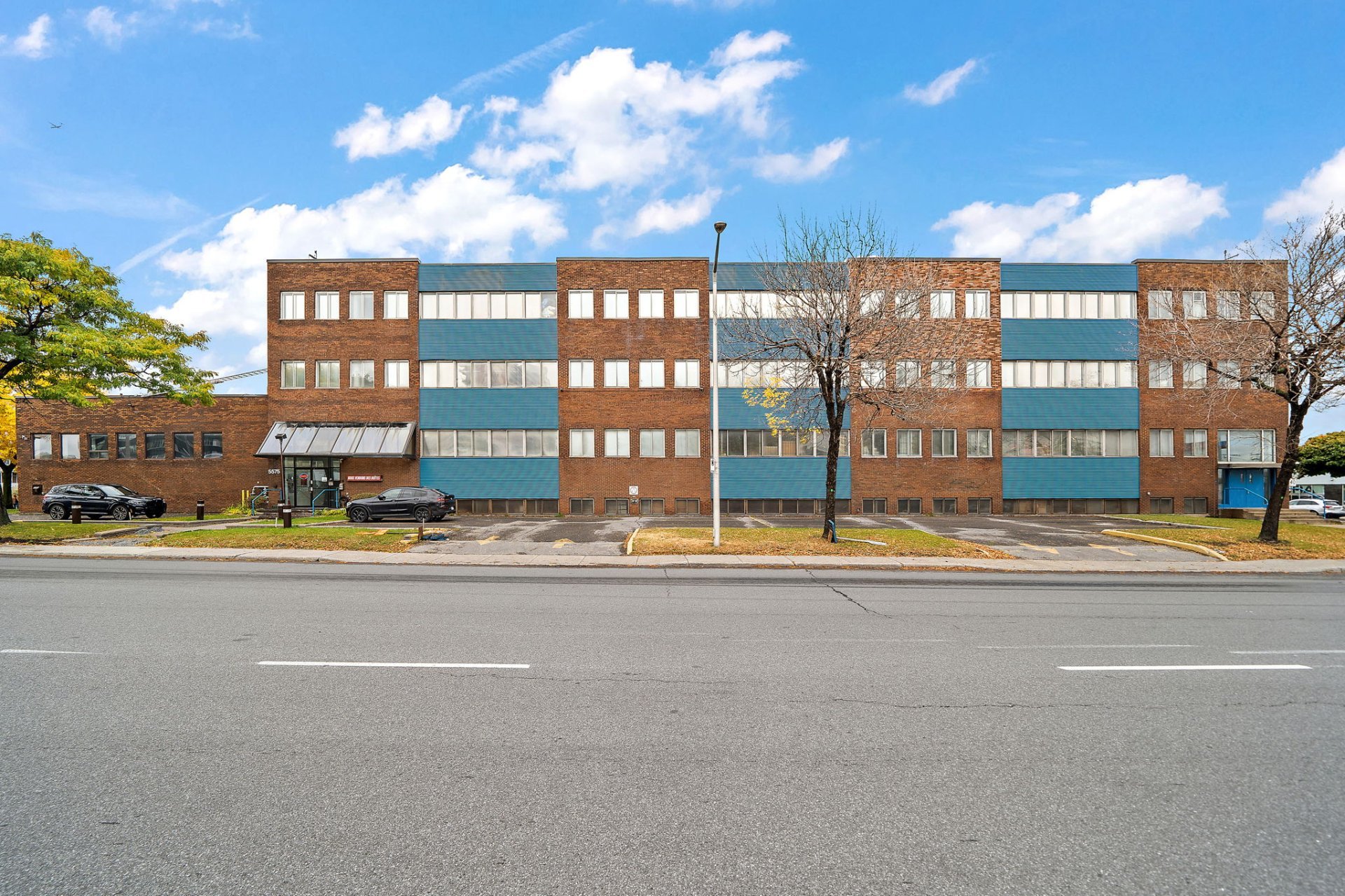 Photo - Exterior entrance