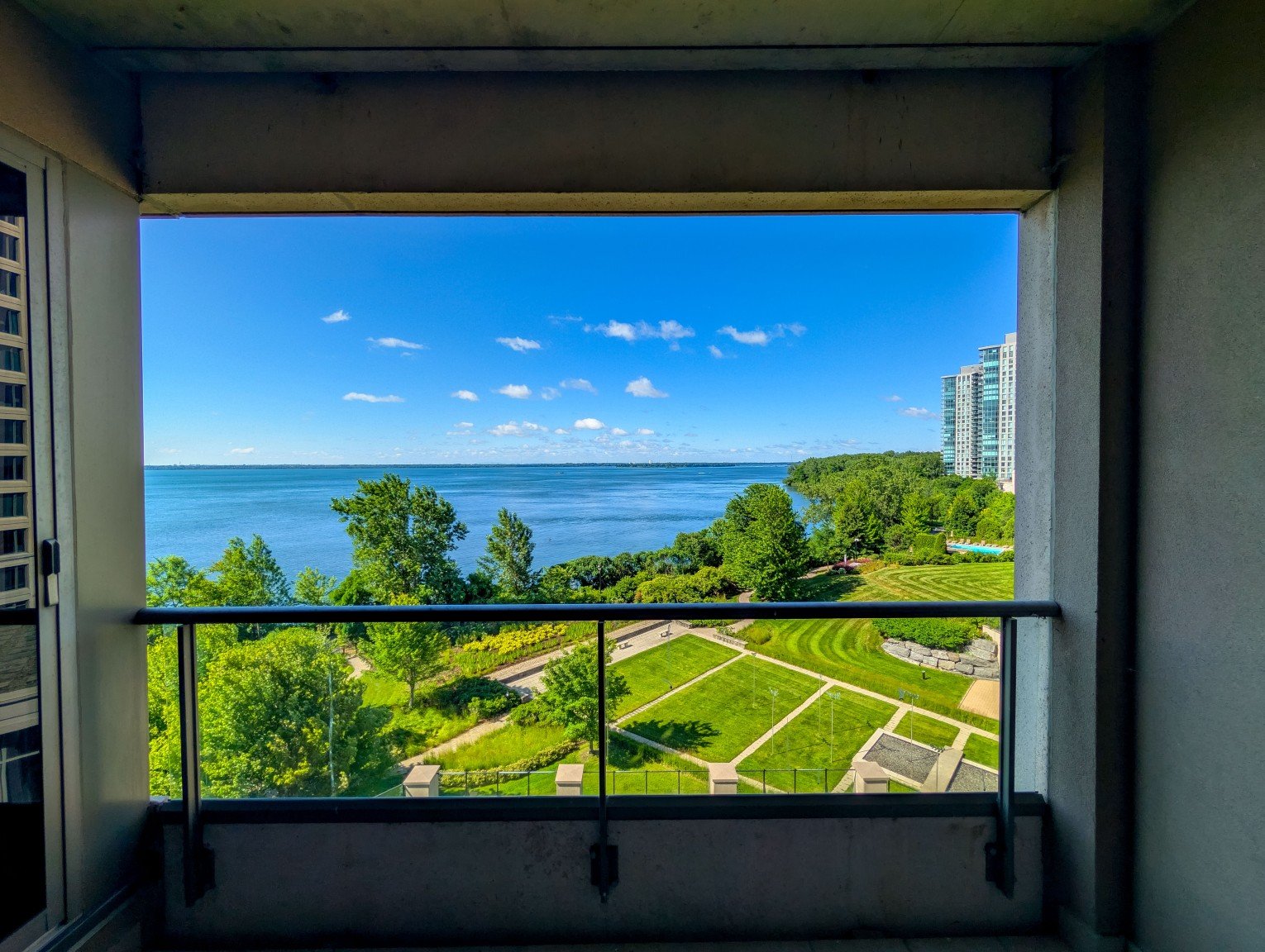 Photo - Balcony