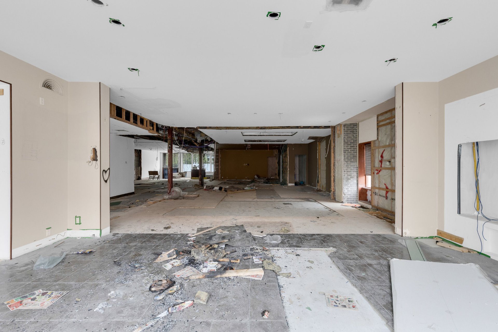 Photo - Interior
