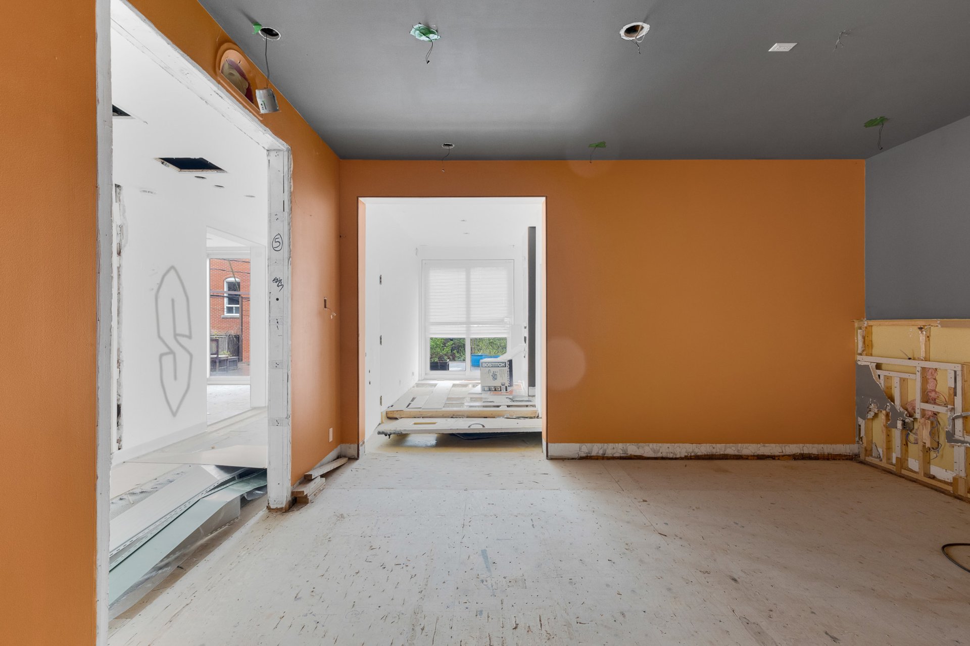 Photo - Interior
