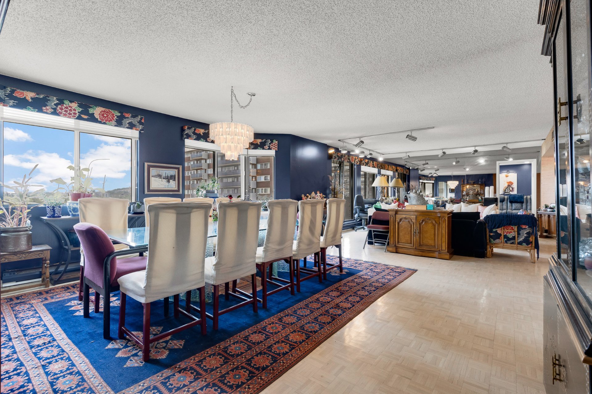 Photo - Dining room