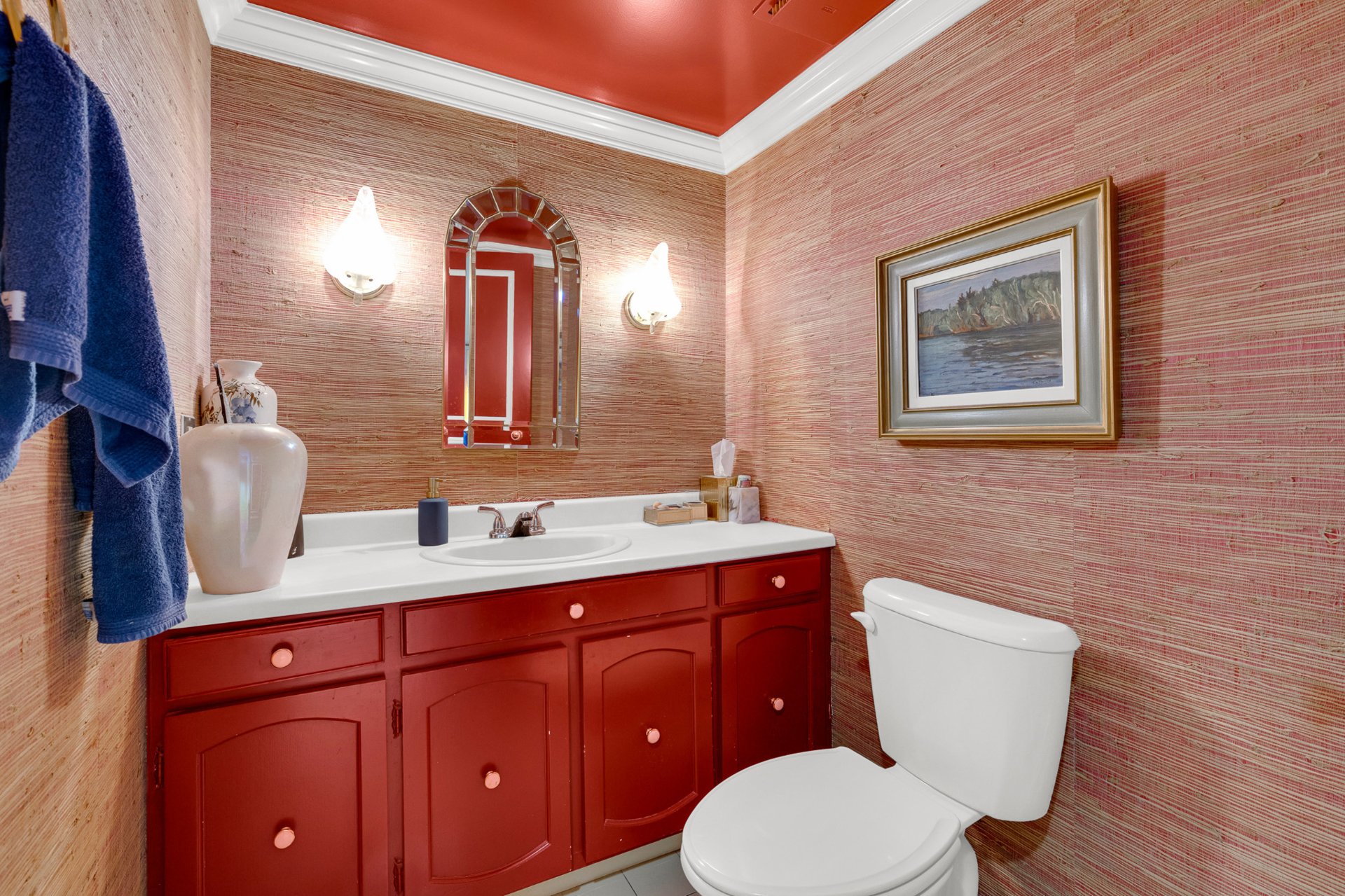 Photo - Washroom