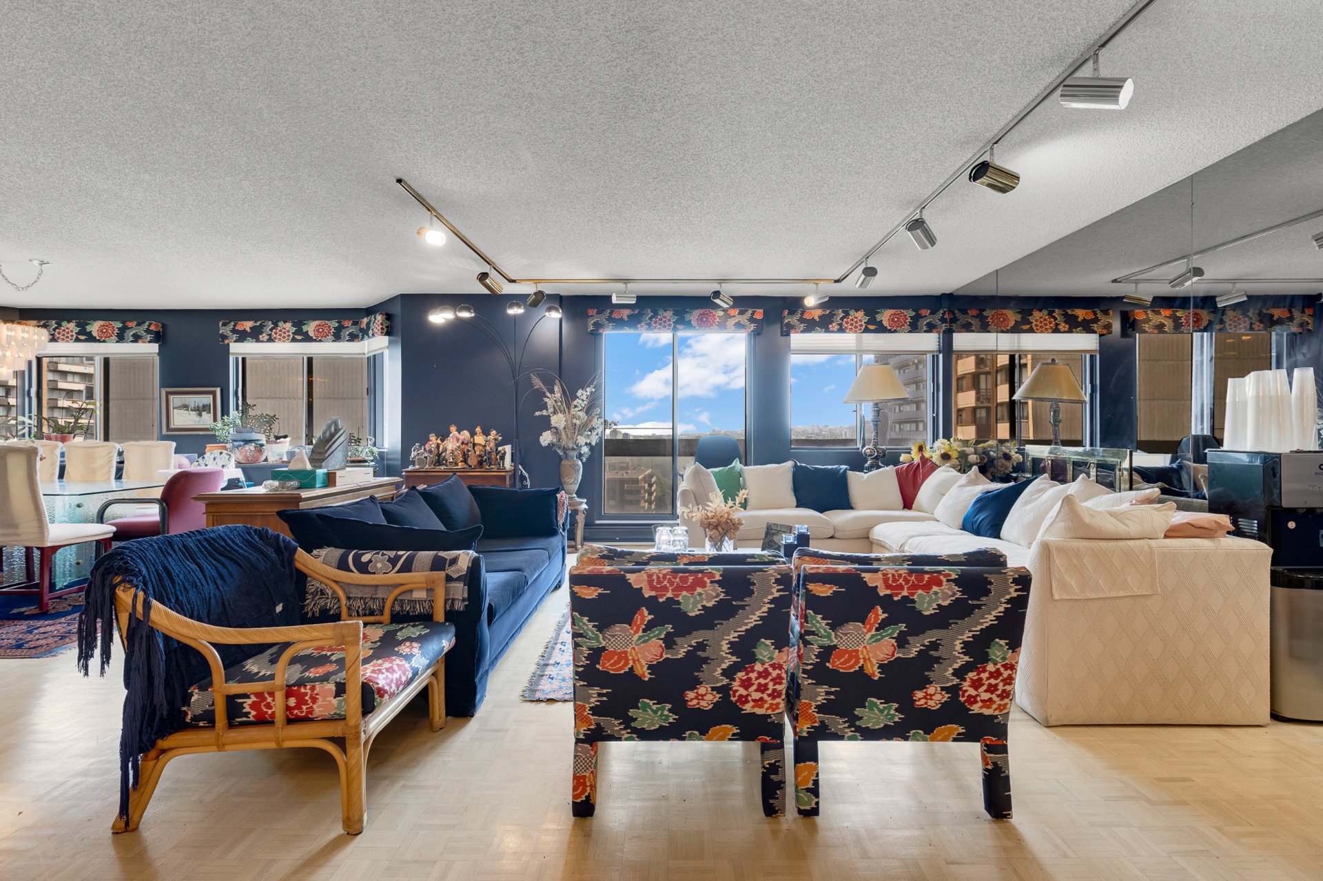 Photo - Living room