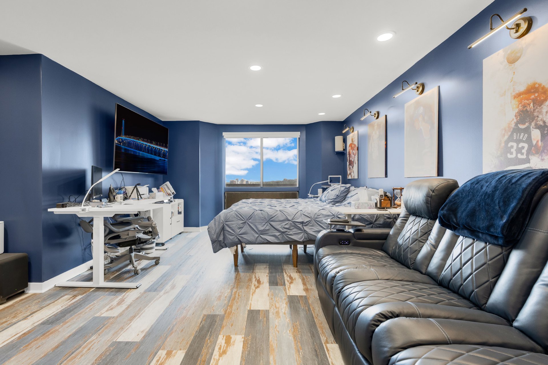 Photo - Primary bedroom