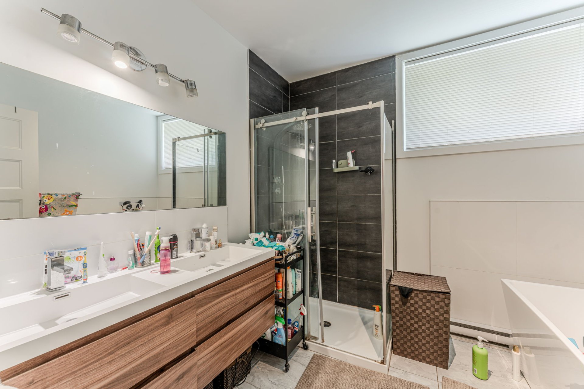 Photo - Bathroom