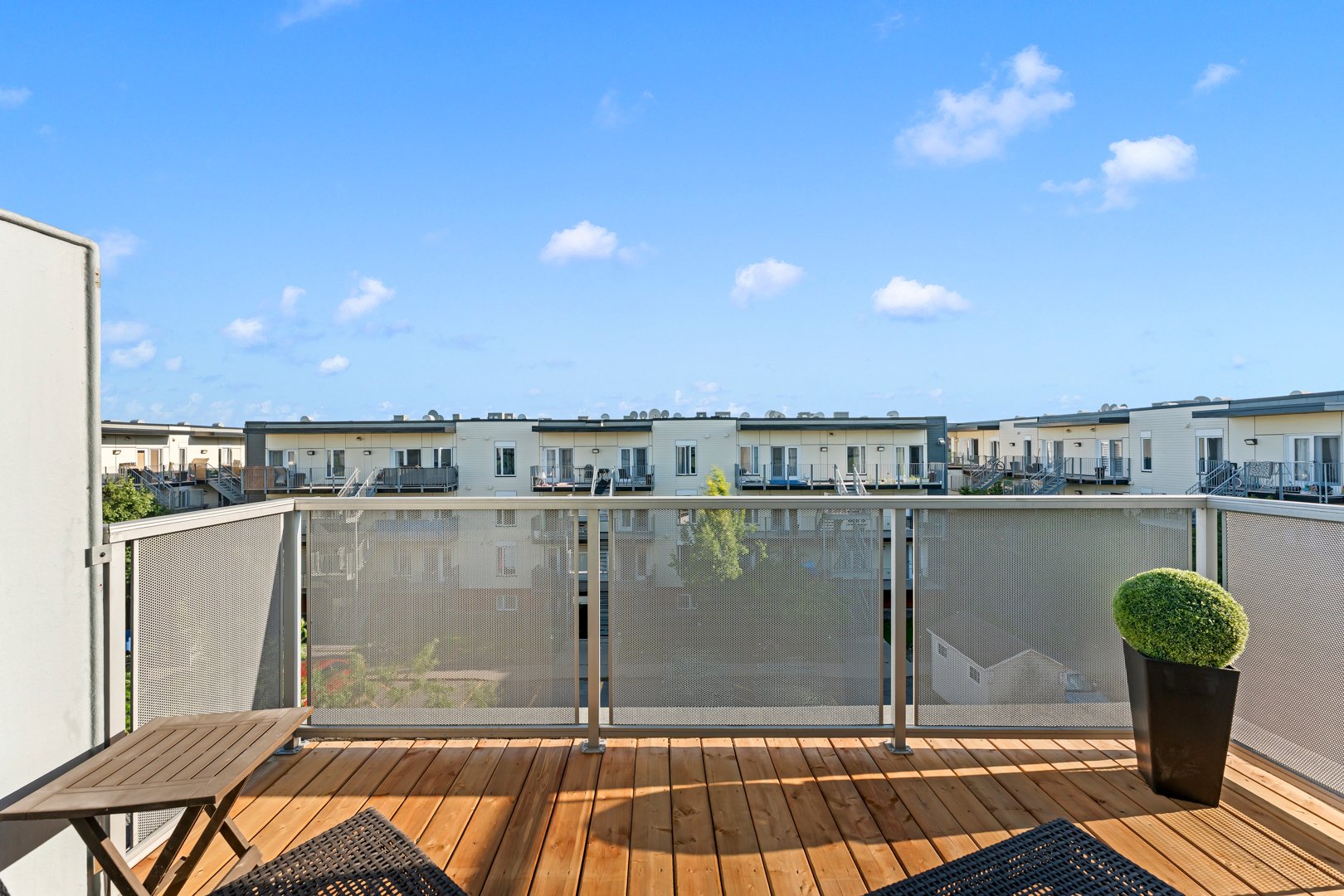 Photo - Balcon