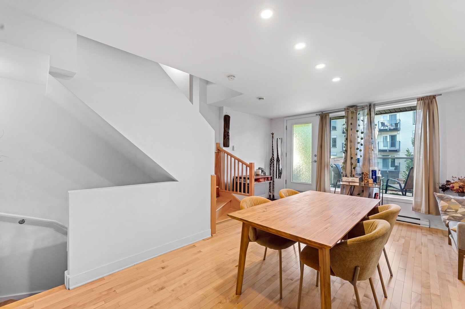 Photo - Salle à manger