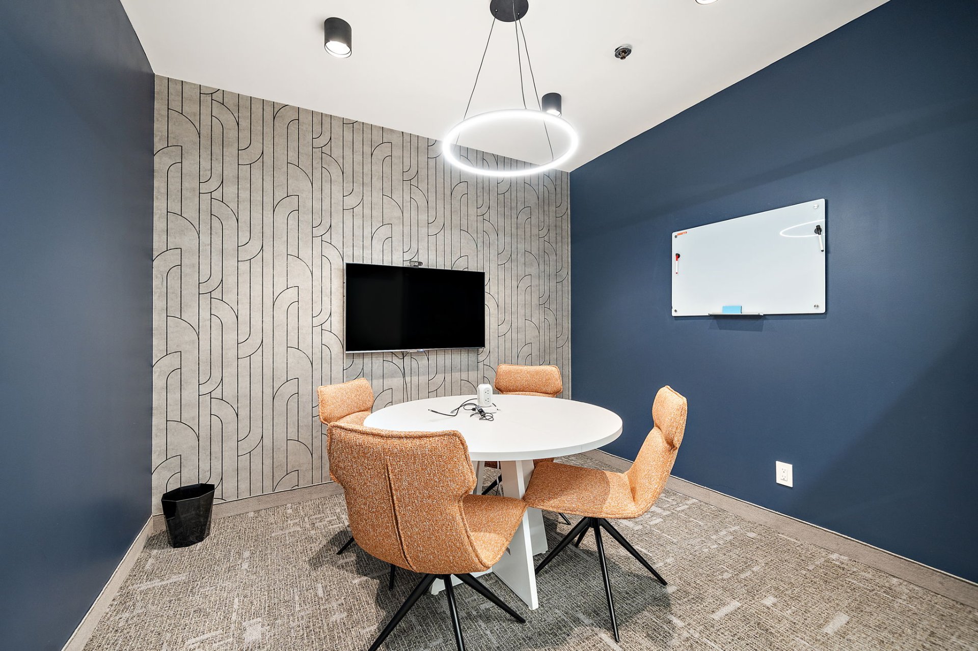Photo - Conference room