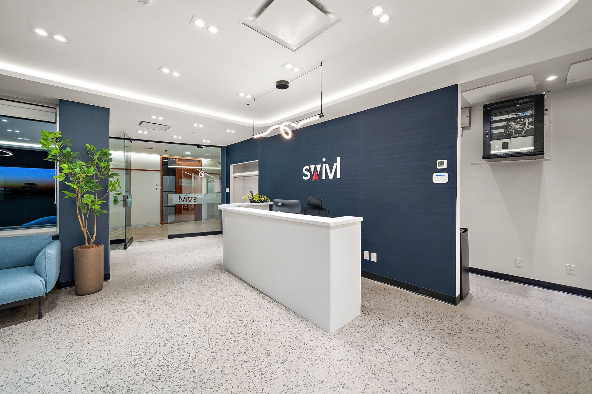 Photo - Reception Area