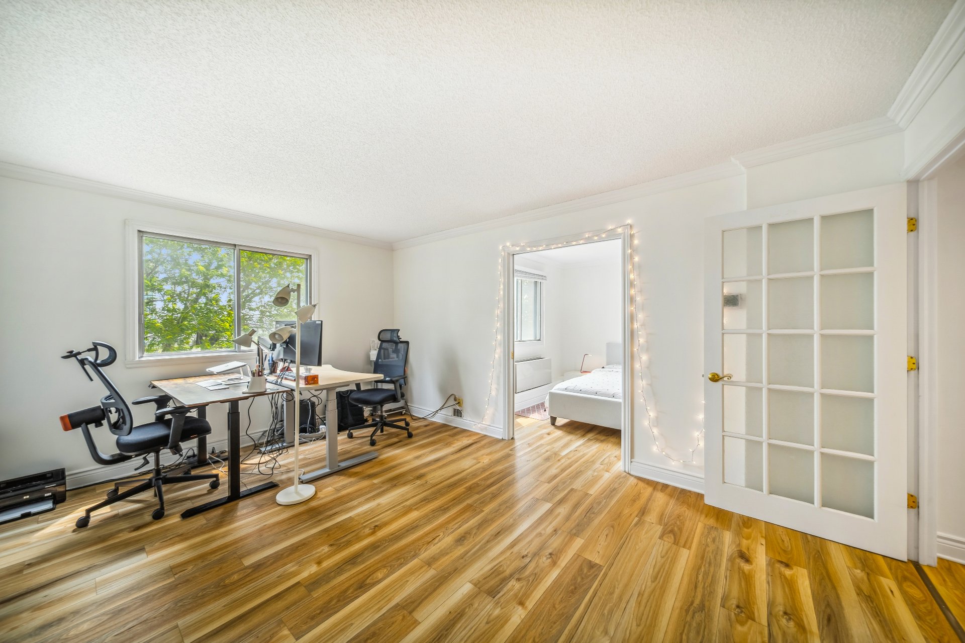 Photo - Salon
