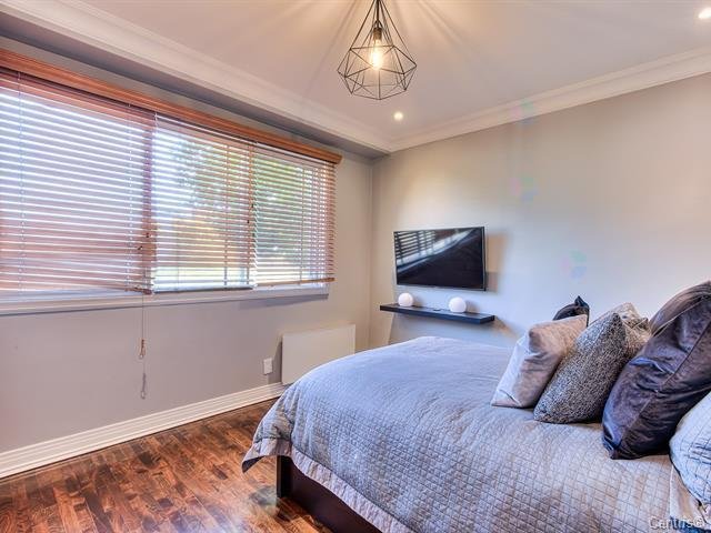 Photo - Bedroom