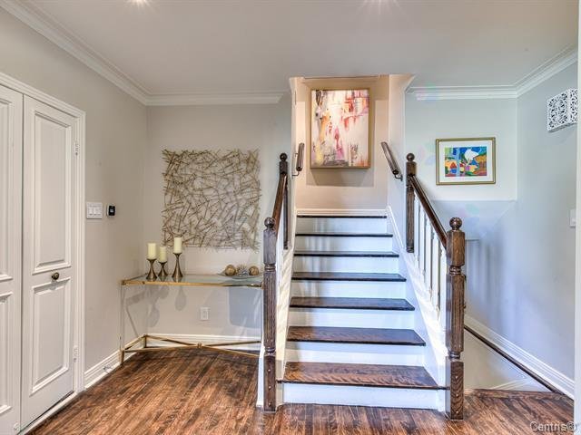 Photo - Staircase