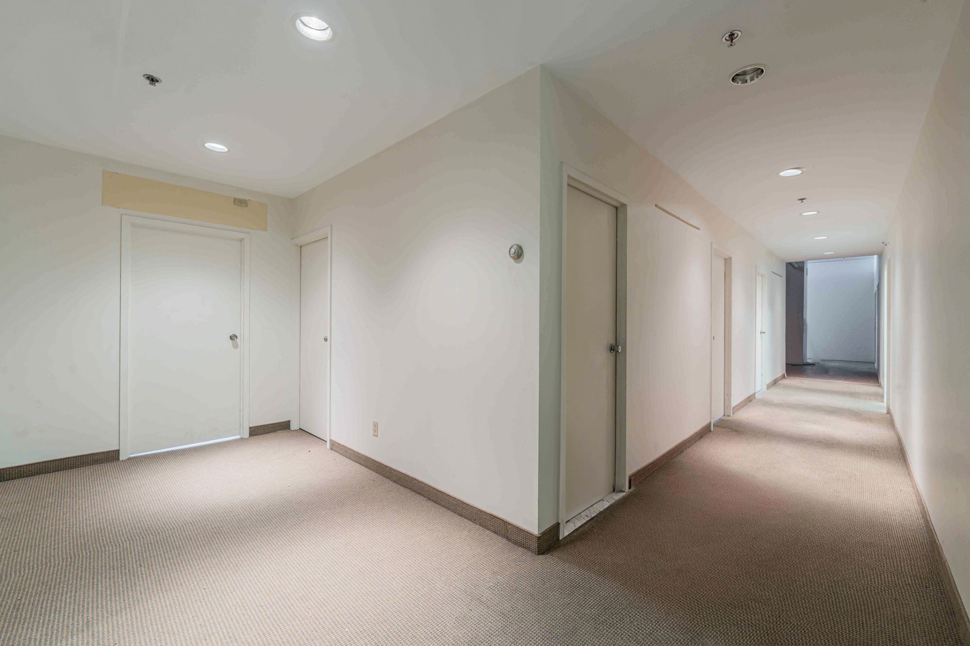 Photo - Hallway