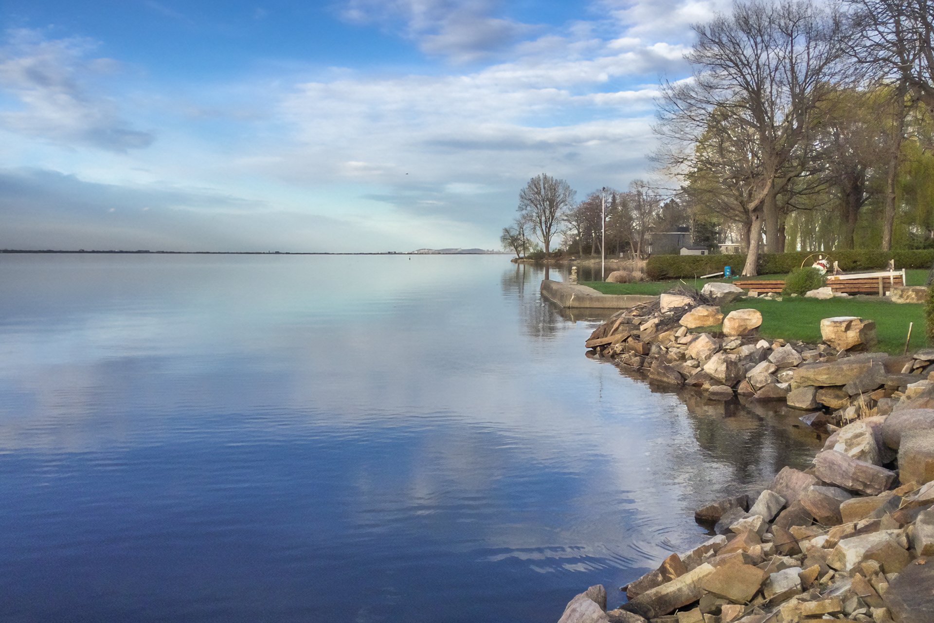 Photo - Vue sur l'eau