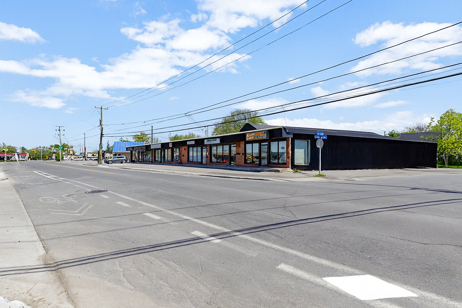 Photo - Frontage
