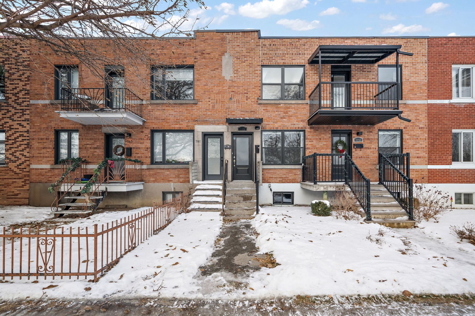 Photo - Entrée extérieure