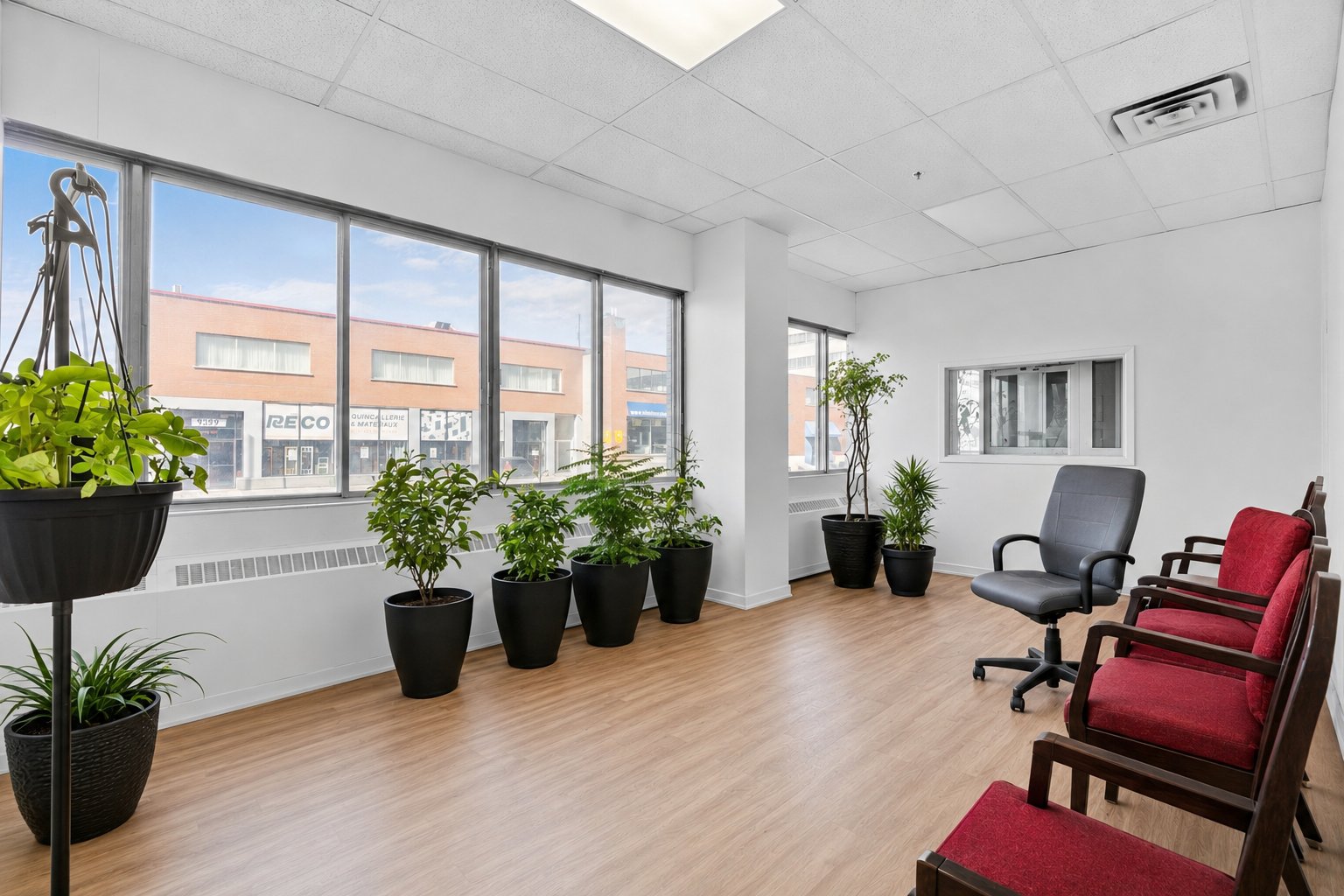 Photo - Secretaries' office